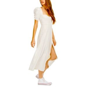 Danielle Bernstein white dress w. Black polka dots